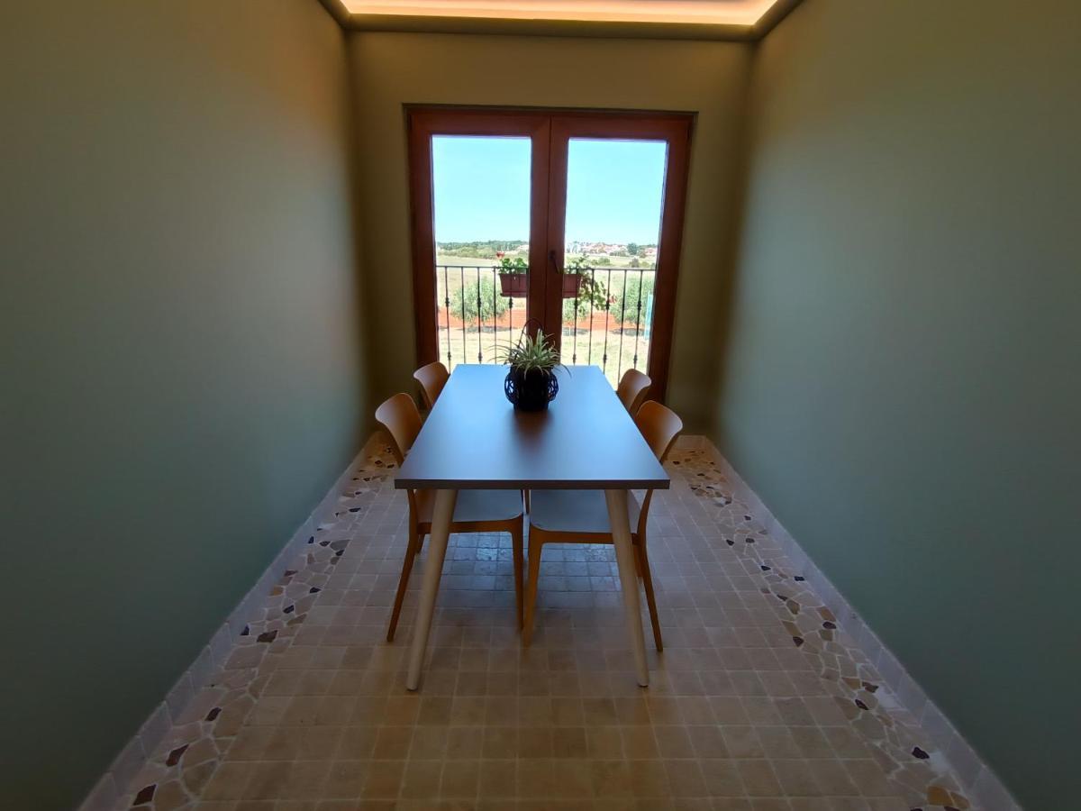 Moratto'S Apartments Umag Exterior foto
